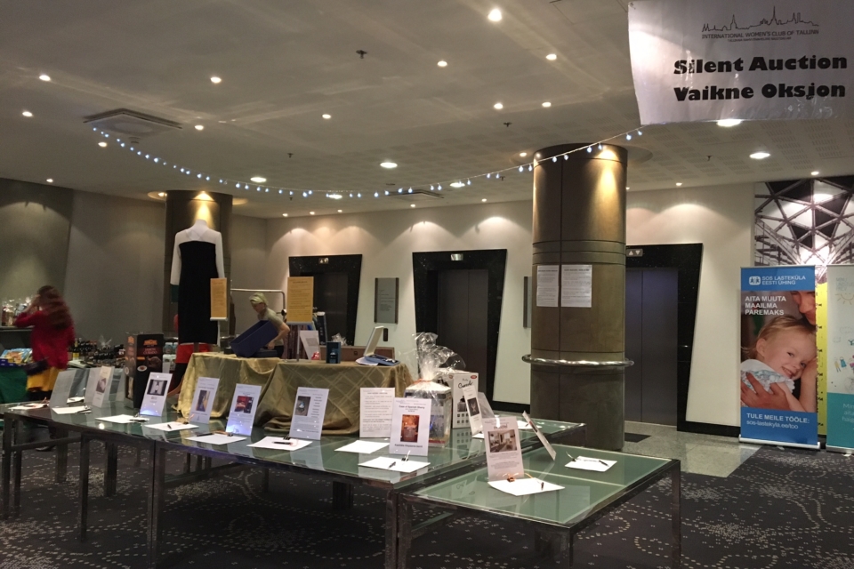 silent-auction-img_0159
